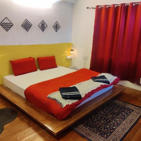 Hostel Mitra Mcleodganj McLeod Ganj Exterior foto