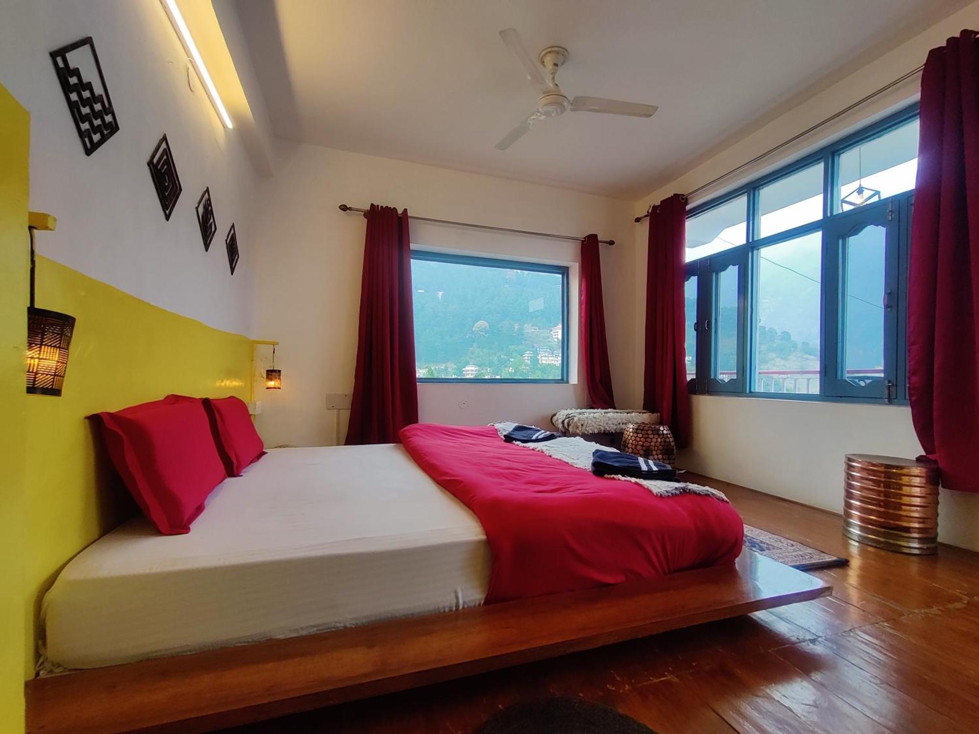 Hostel Mitra Mcleodganj McLeod Ganj Exterior foto