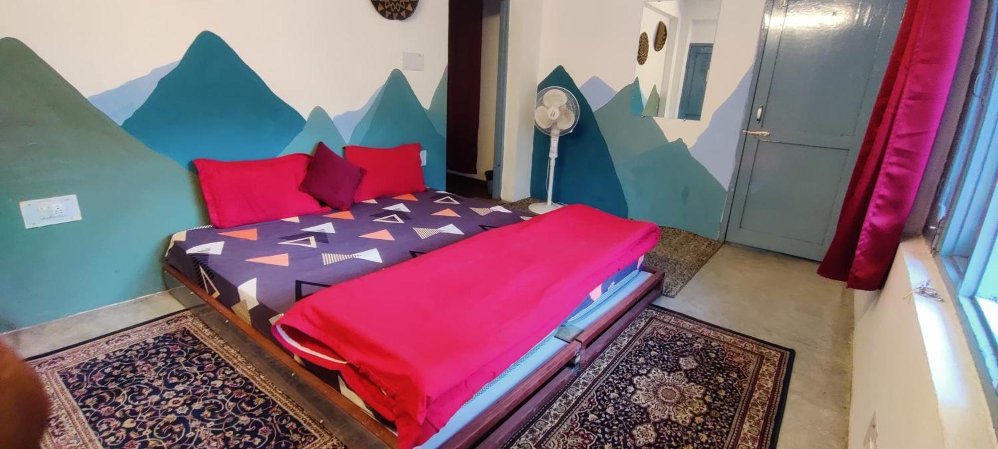 Hostel Mitra Mcleodganj McLeod Ganj Exterior foto